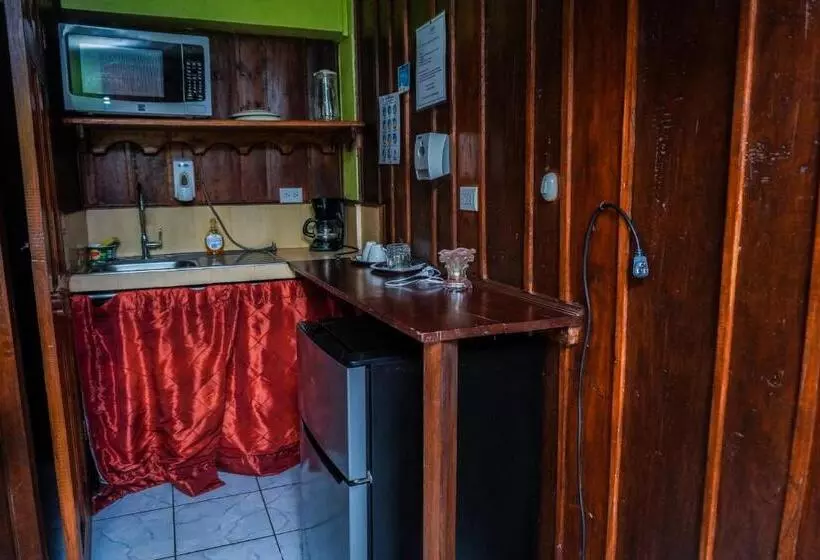 Hotelli Hospedaje Angeluz