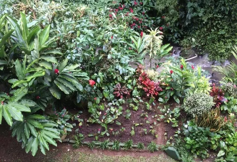 Hotelli Hospedaje Angeluz