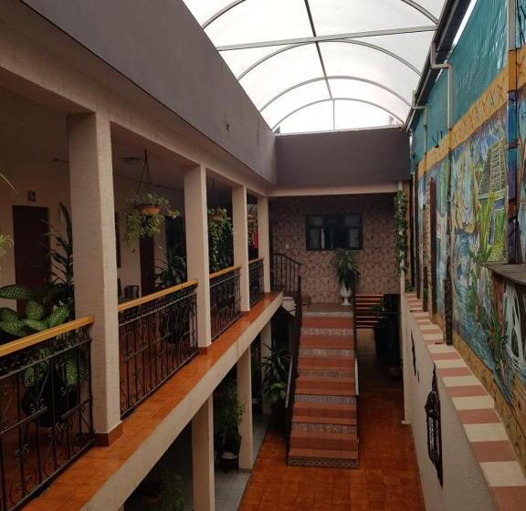 فندق Nuevo Cupatitzio