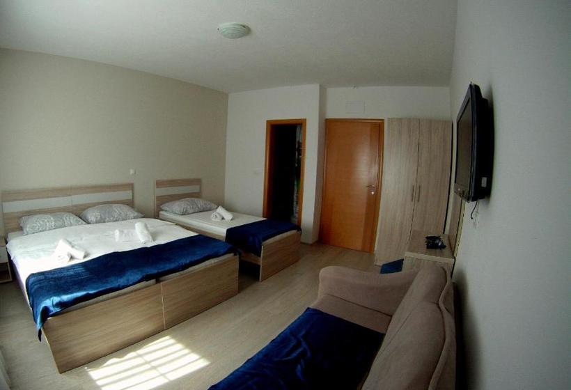 تختخواب و صبحانه Pansion Nerry