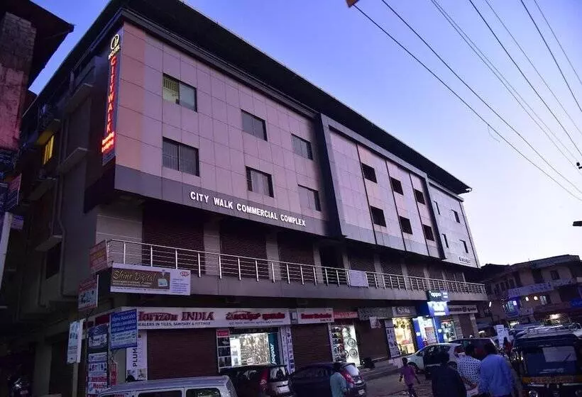 Hotelli Citywalk Residency