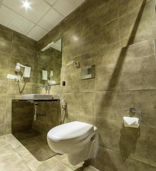 בית מלון כפרי Cygnett Inn La Maison