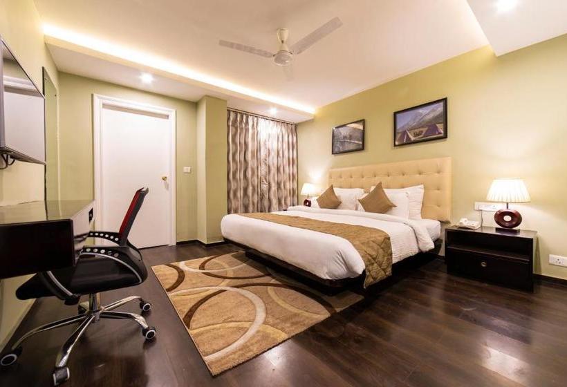 בית מלון כפרי Cygnett Inn La Maison