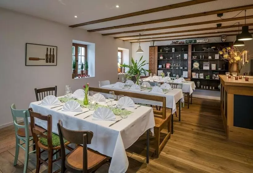 Hotelli Gasthaus Unterwirt