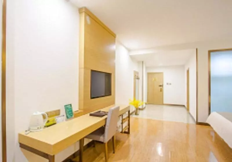 Hotelli Greentree Inn Xingxincheng Town Jiayuan Central Plaza Business