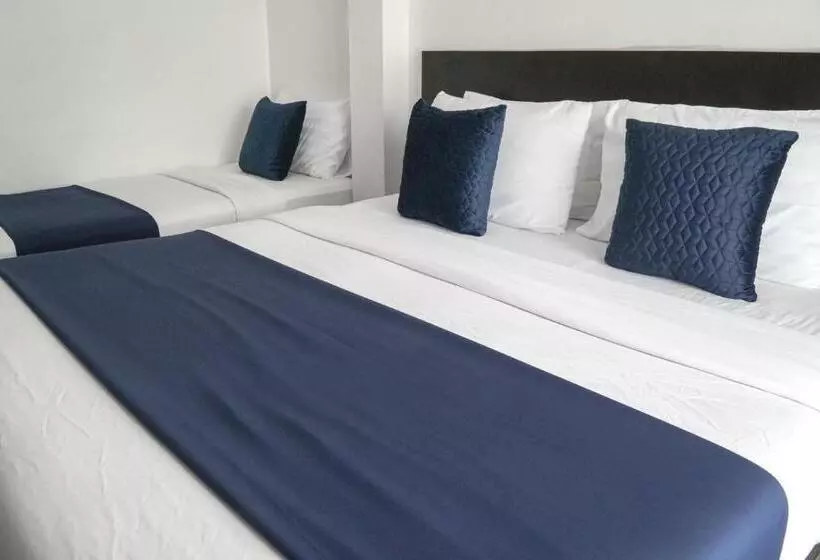 هتل Preme Village