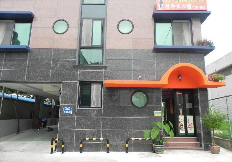 Jeonju International Hostel