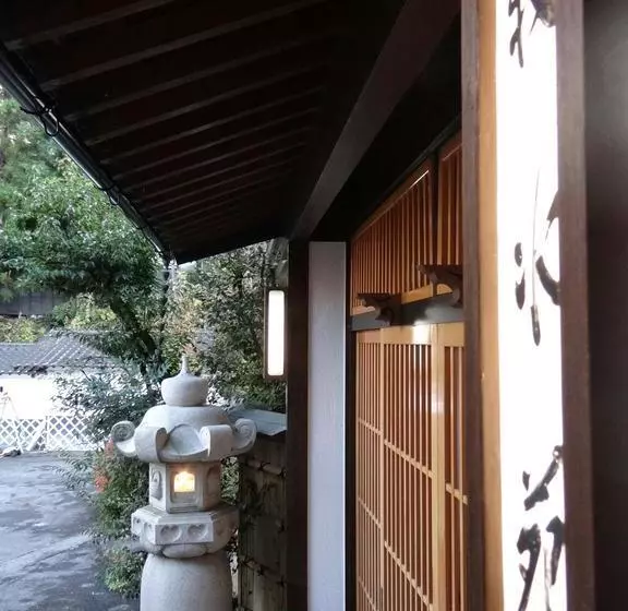 旅館 New Bokusuien