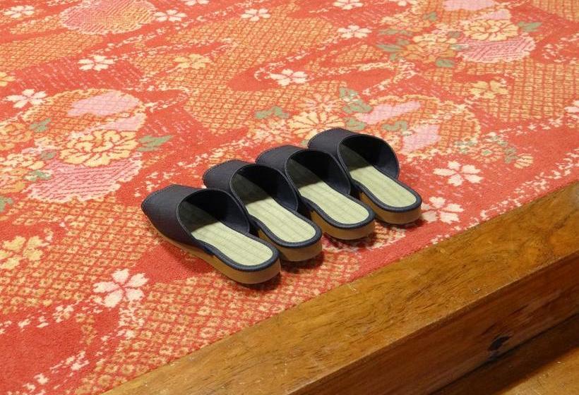 Рёкан New Bokusuien