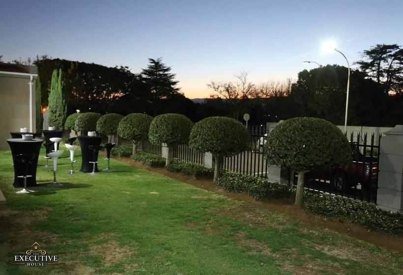 צימר The Executive House