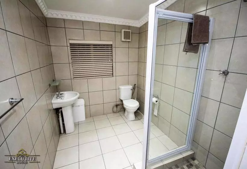 Aamiaismajoitus (B&B) The Executive House