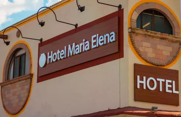 ホテル María Elena