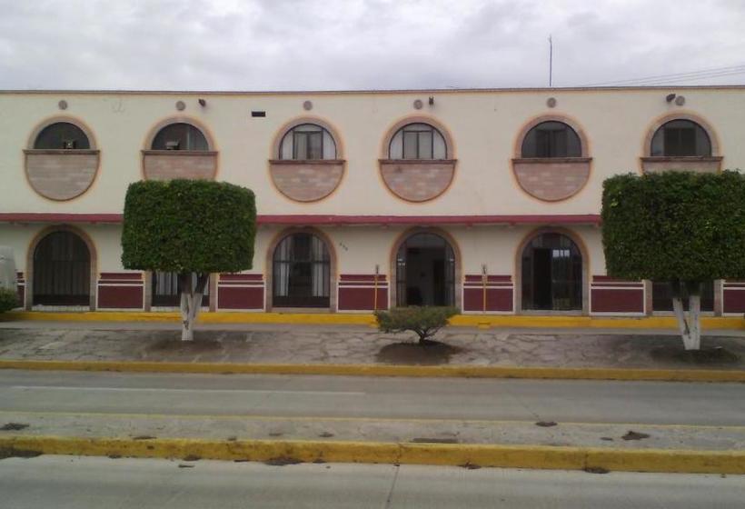 בית מלון כפרי María Elena