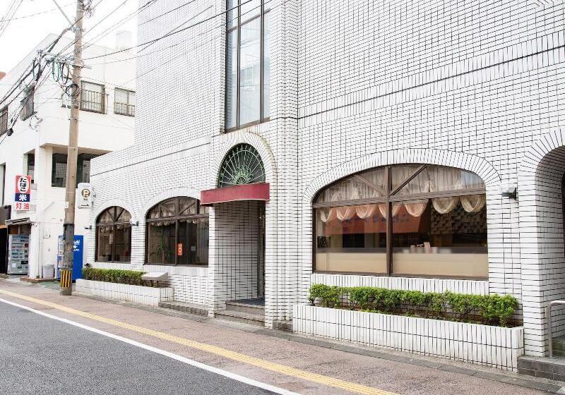 酒店 Miyazaki Lions