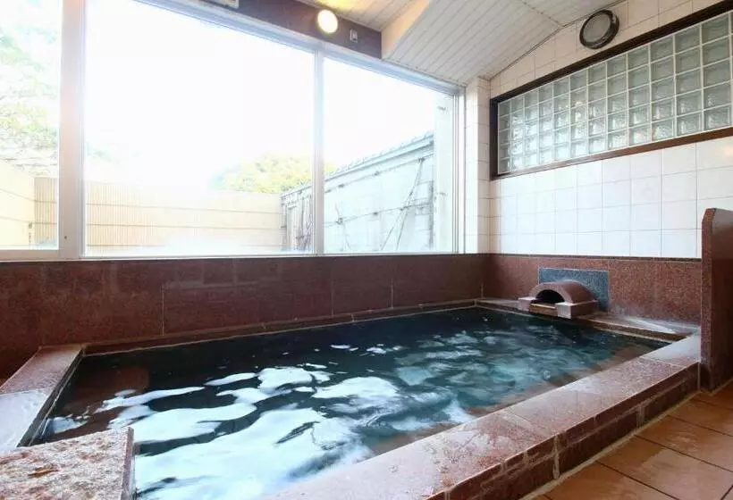 Ryokan Hanayukaku