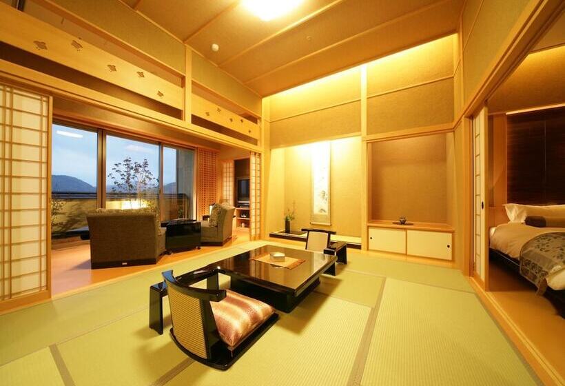 ريوكان Shiratama No Yu Kahou Bettei Koshinosato