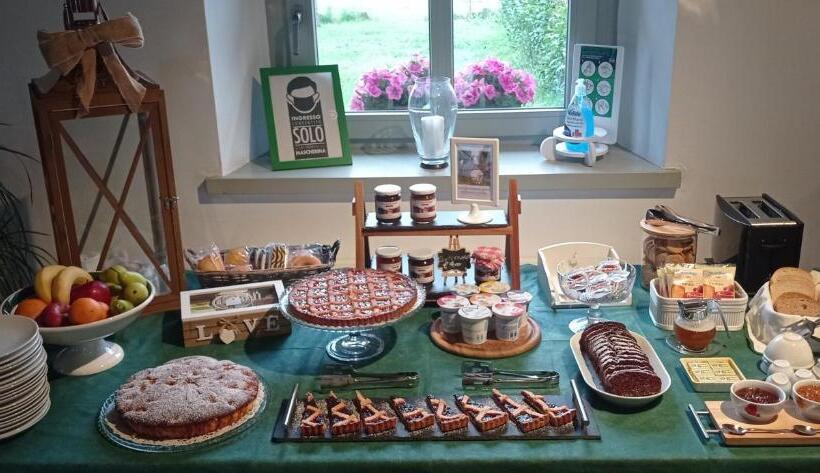 تختخواب و صبحانه Il Casale Di Giulia Di Aprilia