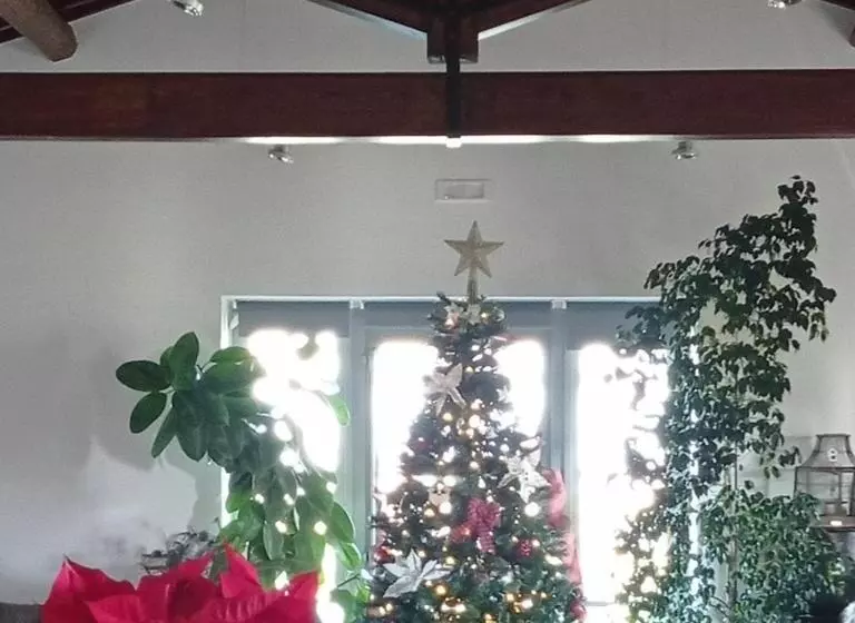 ベッドアンドブレックファースト Il Casale Di Giulia Di Aprilia