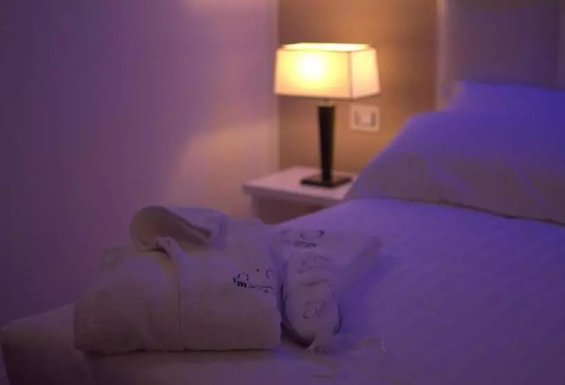 Aamiaismajoitus (B&B) Maga Mirì Relais Suite