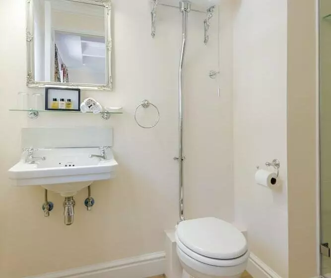 Aamiaismajoitus (B&B) Sunny Cove Manor