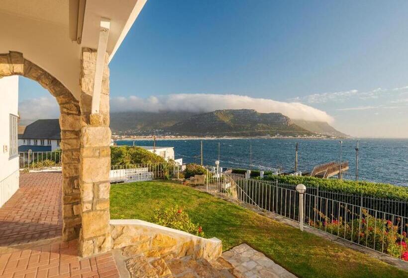 住宿加早餐 Sunny Cove Manor