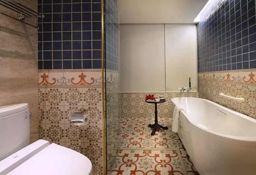 Golden Tulip Rs Boutique Hotel Tainan