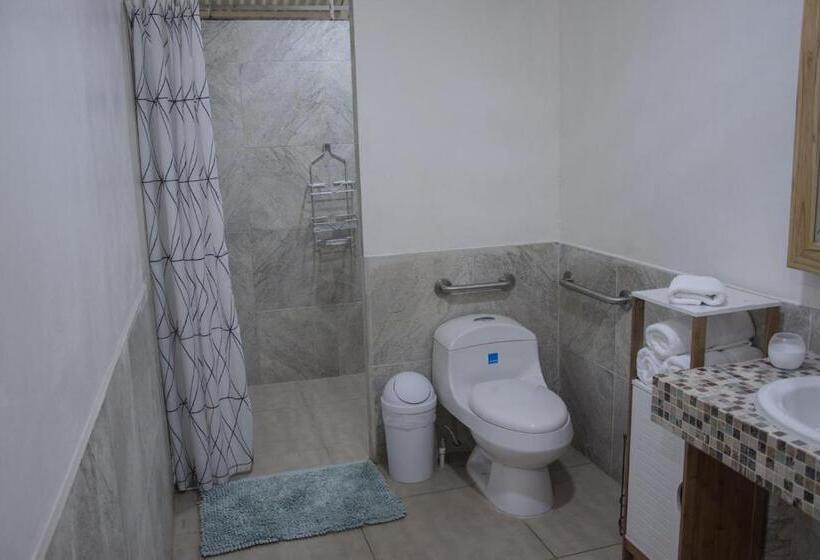 فندق Jaguar Inn Bungalows