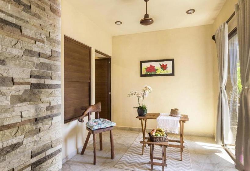 هتل Moon Dreams Villas El Jardin