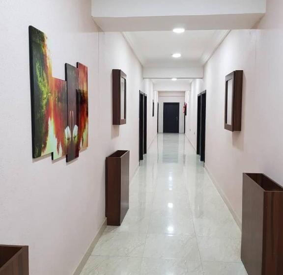 هتل Tahir Guest Palace