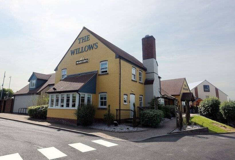 Hotel Willows, Blackburn By Marston's Inn