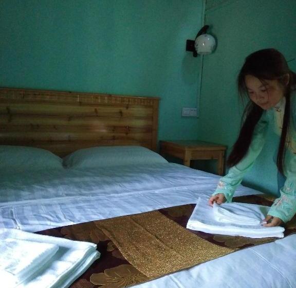 Yangshuo Moonlight Hostel