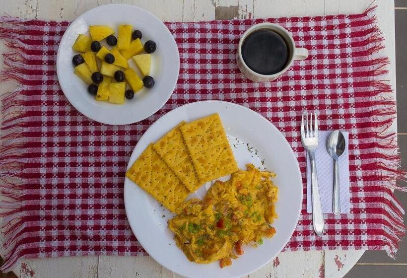 Casa Barca Taganga Hostel