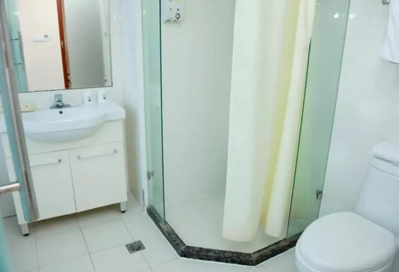 Hotelli Greentree Inn Huaian Qingpu District Huaihainan Road Express