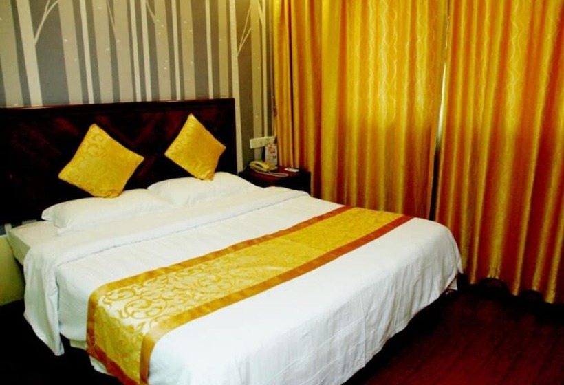 Отель Greentree Inn Huaian Qingpu District Huaihainan Road Express