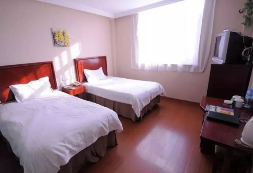 Hotelli Greentree Inn Huaian Qingpu District Huaihainan Road Express