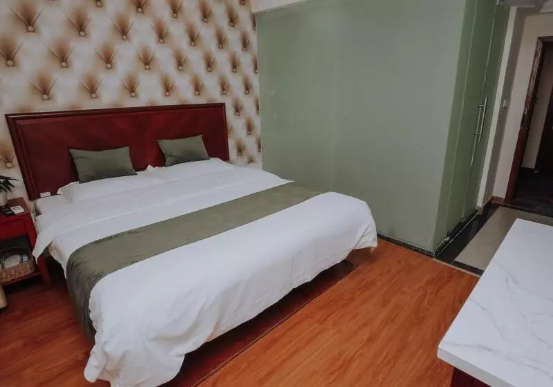 Hotelli Greentree Inn Huaian Qingpu District Huaihainan Road Express