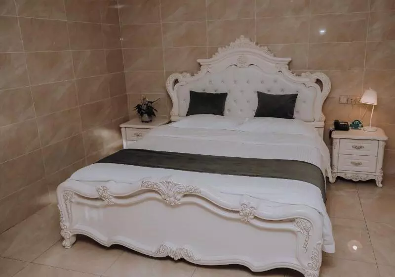 Hotelli Greentree Inn Huaian Qingpu District Huaihainan Road Express