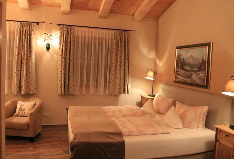 Hotelli Winklmoos Sonnenalm