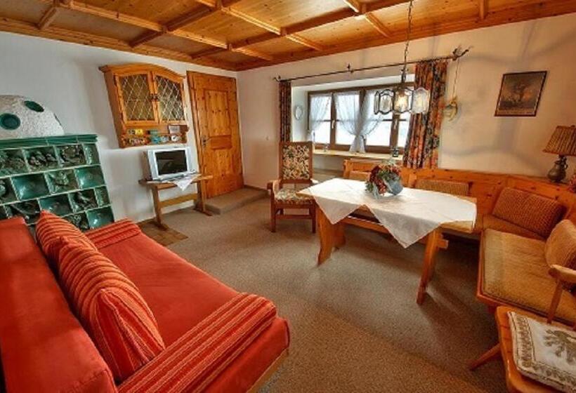 Hotelli Winklmoos Sonnenalm