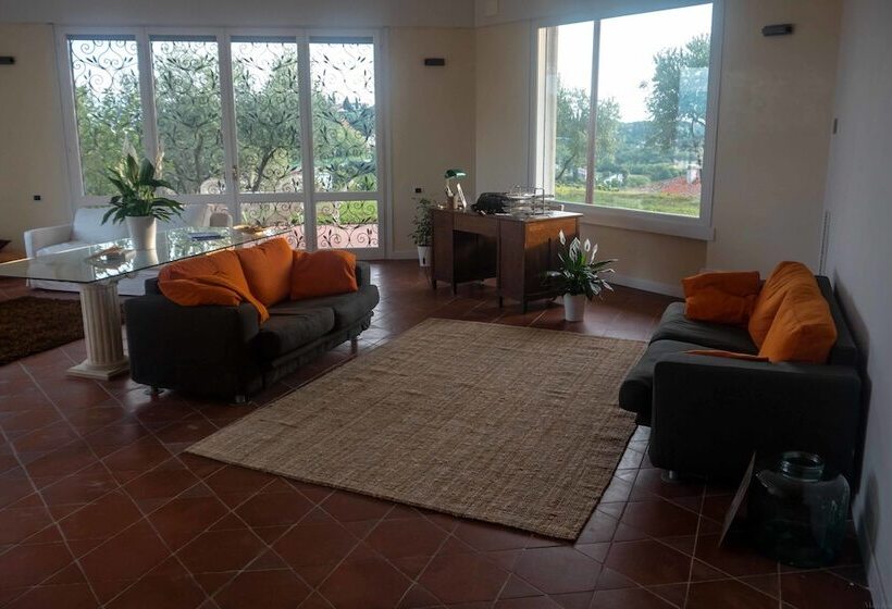 B&b Villa Le Robinie