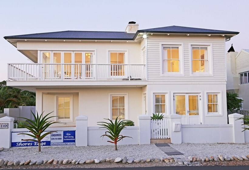 تختخواب و صبحانه Shore S Edge