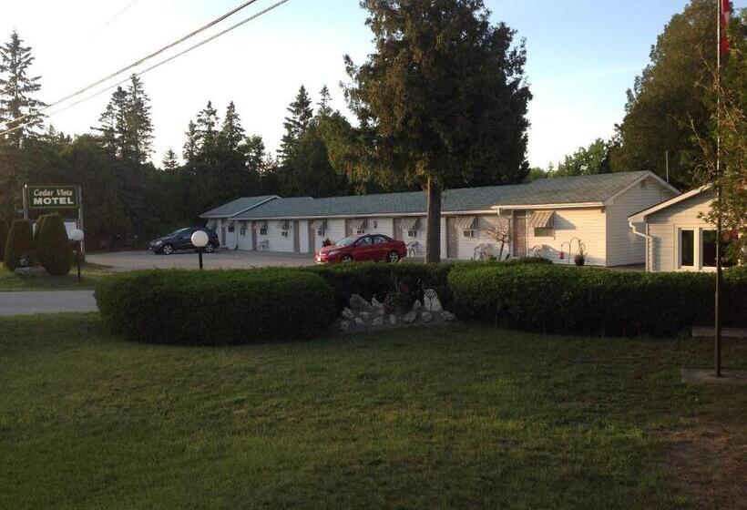Cedar Vista Motel