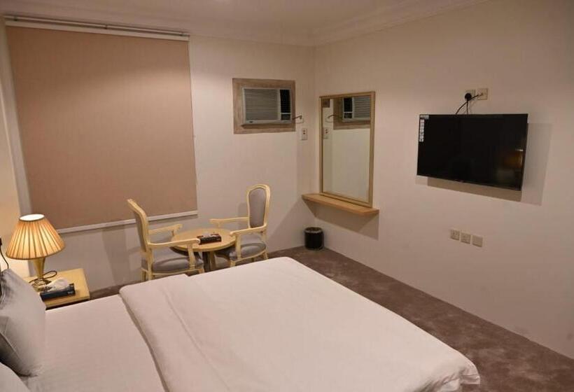 ホテル Al Furat Madayin