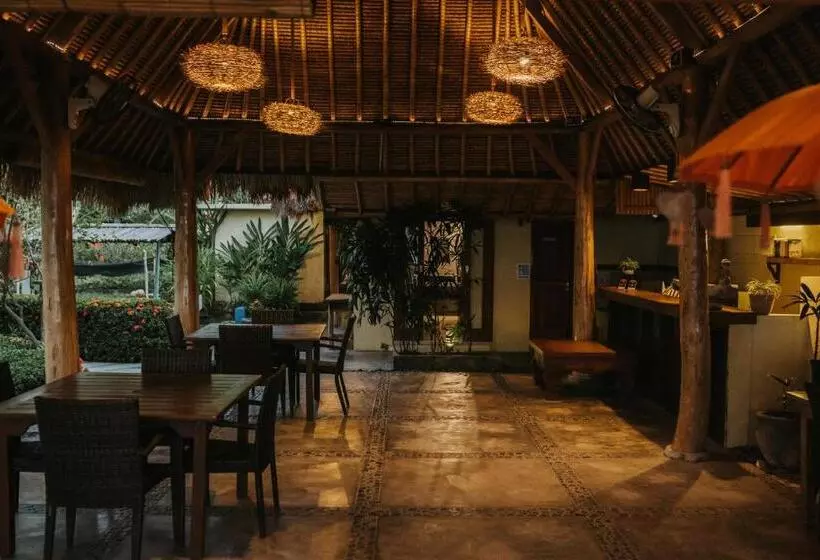 ホテル Aloka Bahari Villas