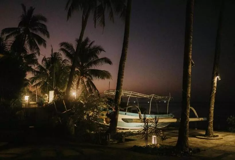 ホテル Aloka Bahari Villas