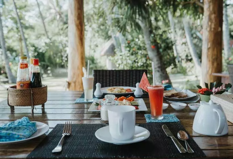 ホテル Aloka Bahari Villas