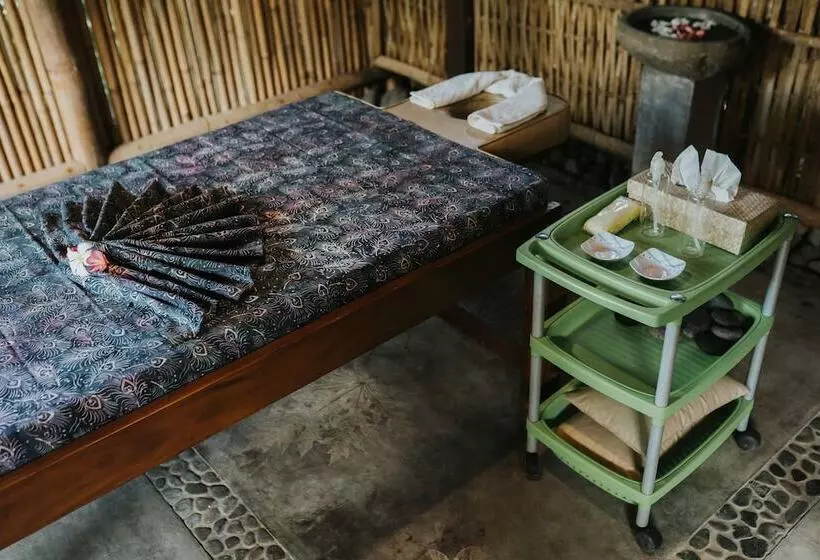 ホテル Aloka Bahari Villas