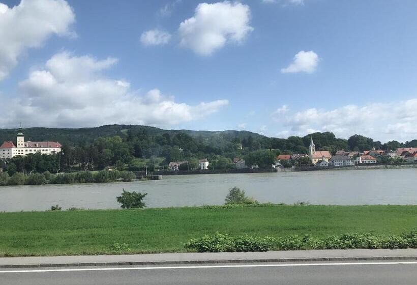 בית מלון כפרי Asia Wok Gasthof