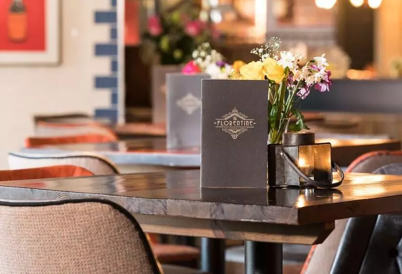 ホテル The Florentine