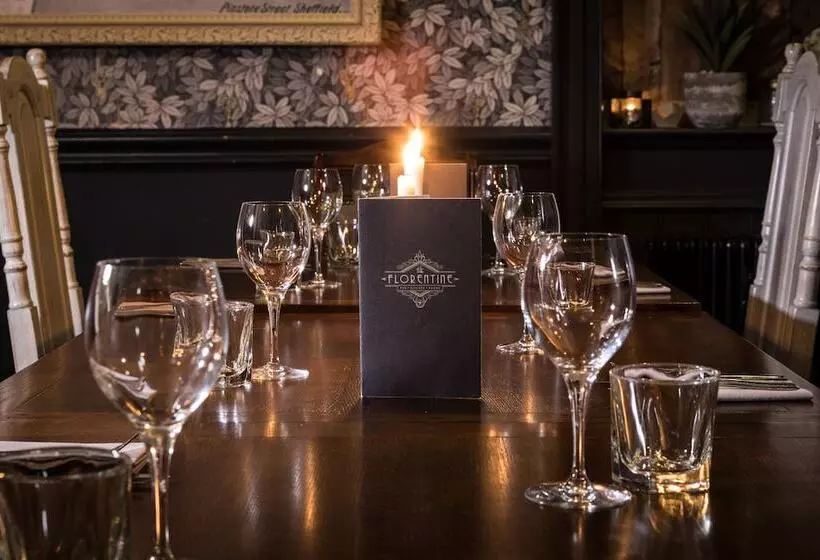 ホテル The Florentine